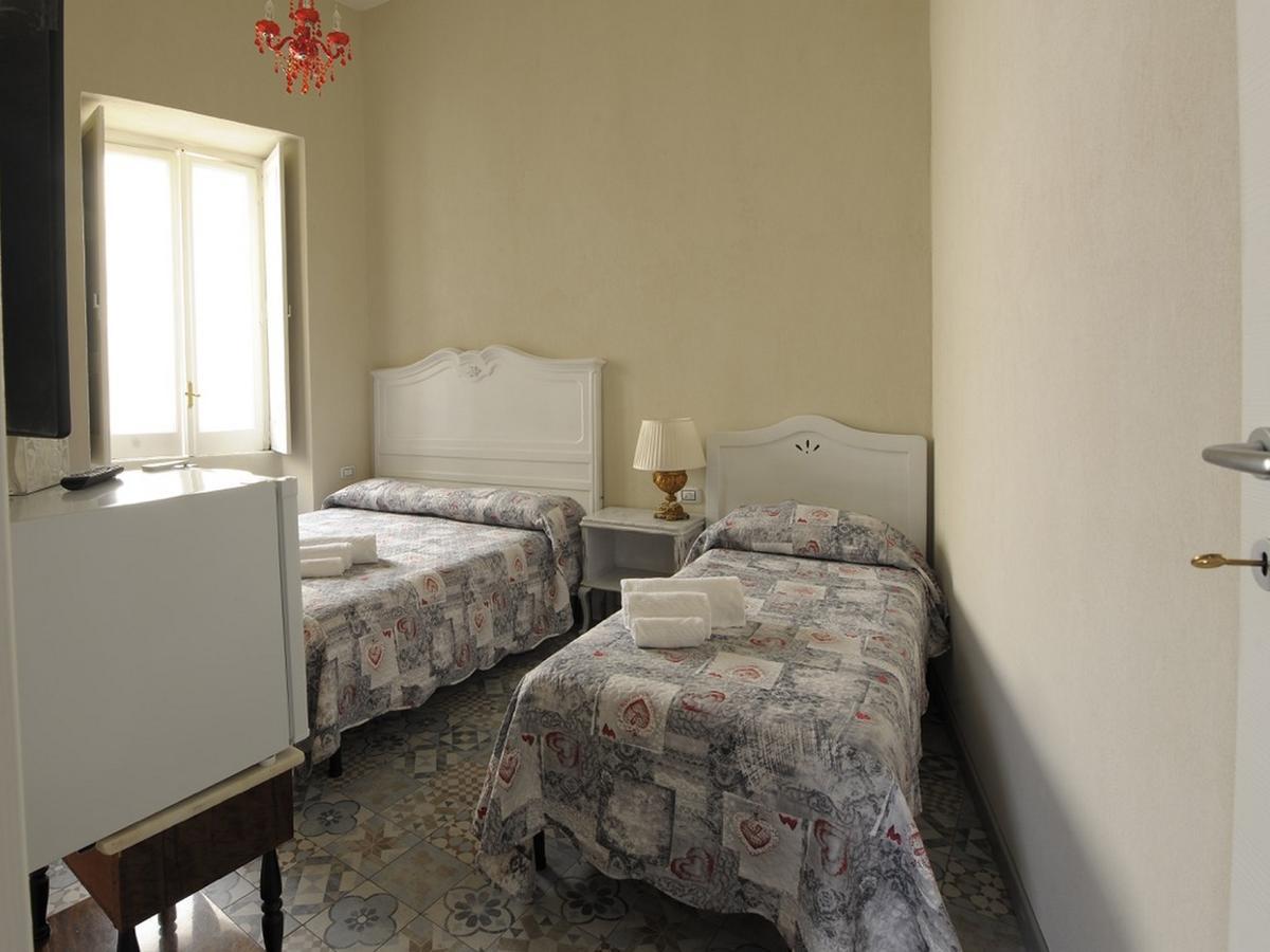 Angioino B&B & Spa Νάπολη Εξωτερικό φωτογραφία